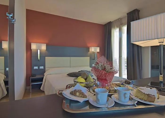 Zen Versilia Готель 4*