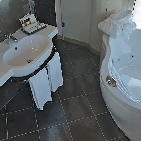 فندق Zen Versilia 4*
